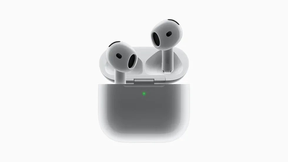 AirPods 4 và hộp sạc trong ảnh Apple