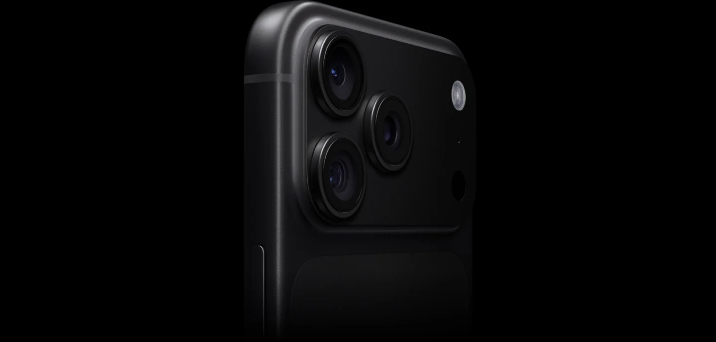 Hệ thống ba camera phía sau iPhone 18 Pro, hình ảnh Apple